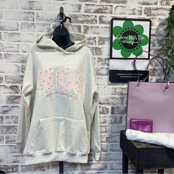 Elfric Eden Gray and Pink NO8 Hoodie small - Picture 1 of 7